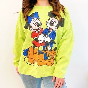 Vintage 80’s/90’s Yellow Green Mickey, Minnie & Pluto Sweatshirt✨